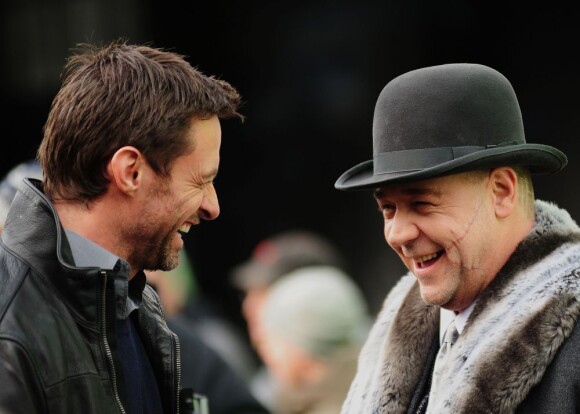Russell Crowe et Hugh Jackman sur le tournage de Winter's Tale à New York, le 12 décembre 2012