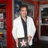 Joe Mantegna lors de la remise d'une étoile à posthume à Peter Falk sur Hollywood Boulevard le 25 juillet 2013.
