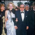 Pauline Lafont et le réalisateur Claude Chabrol présentent Poulet au vinaigre au Festival de Cannes 1985