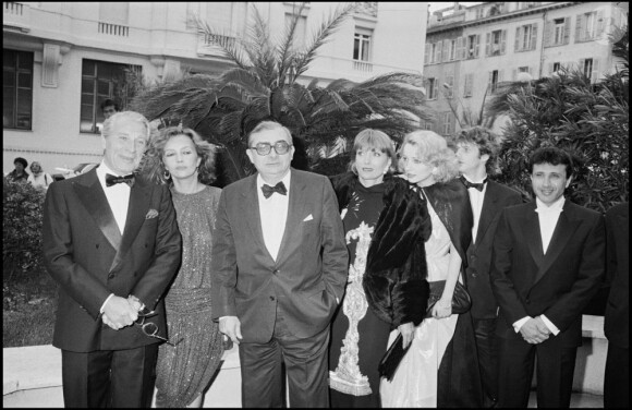 Jean Poiret, Caroline Cellier, Claude Chabrol, Stéphane Audran et Pauline Lafont au Festival de Cannes 1985 pour le film Poulet au vinaigre