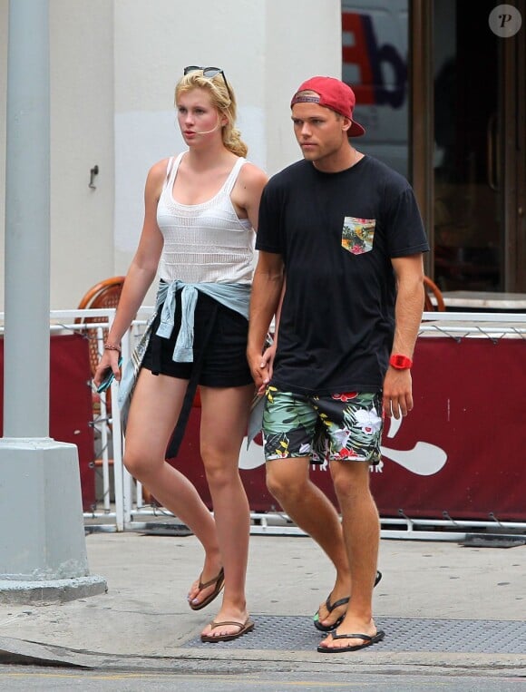 Ireland Baldwin et son petit ami Slater Trout à New York, le 22 juillet 2013.