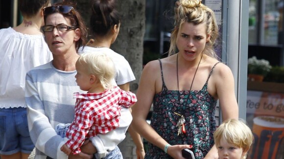 Billie Piper : Maman relax et estivale avec ses craquants Eugene et Winston