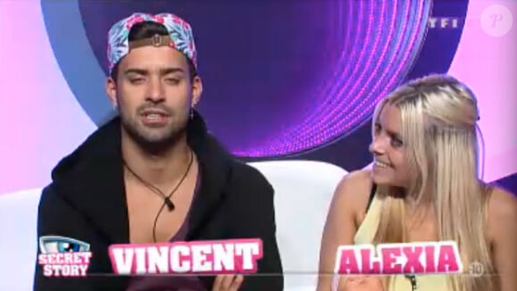 Vincent et Alexia accueille Adriana, leur faux enfant (quotidienne Secret Story 7 - mercredi 7 août 2013)