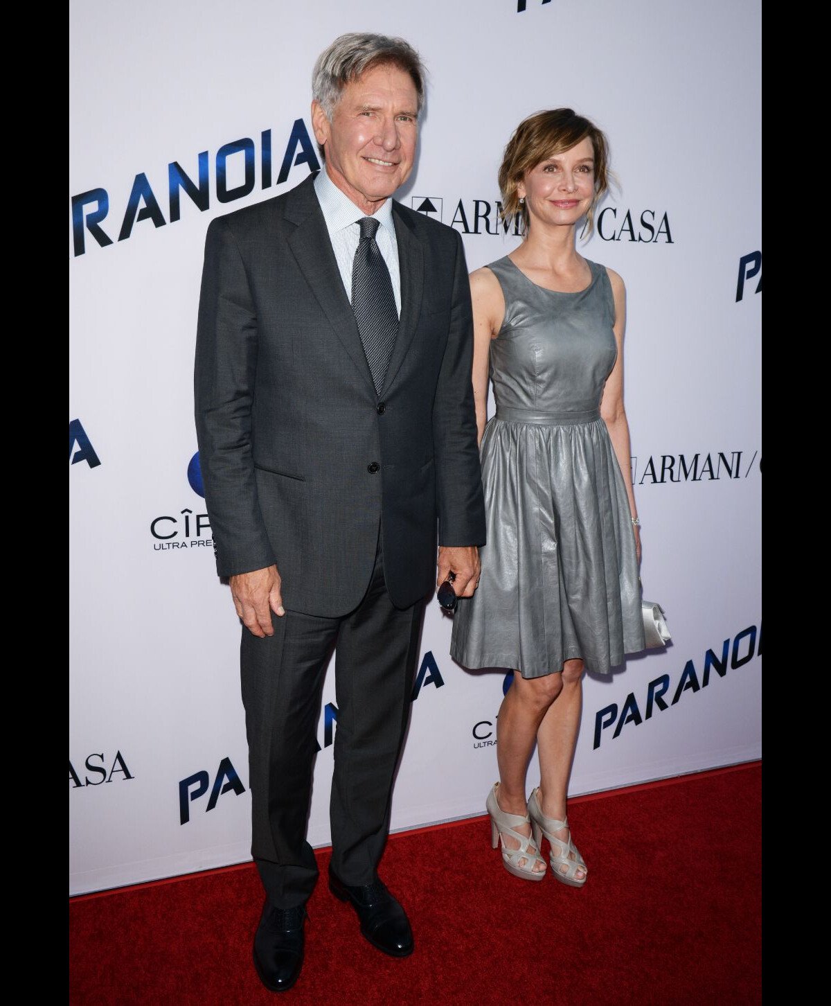 Photo : Harrison Ford et Calista Flockhart à la première de Paranoia au DGA  Theater à Los Angeles, le 8 août 2013. - Purepeople