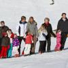 La famille royale des Pays-Bas aux sports d'hiver à Lech en février 2011. Fils cadet de la princesse Beatrix, le prince Friso est mort le 12 août 2013 à 44 ans à La Haye, un an et demi après avoir sombré dans le coma suite à un accident de ski survenu en Autriche le 17 février 2012.