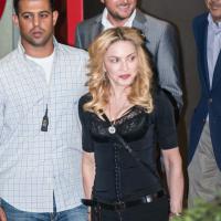 Madonna, gothique et sexy : Les vacances sont finies, elle réapparaît à Rome