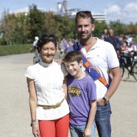 Prince Felix: Tout sourire avec sa mère et son beau-papa-poule au Walkathon 2013