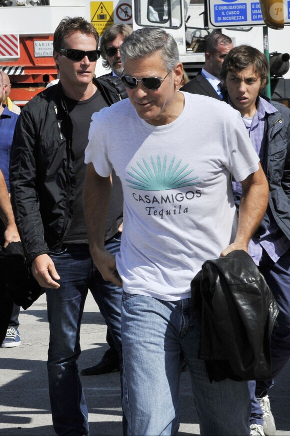 George Clooney souriant au 70e festival du film de Venise, le 27 août 2013.