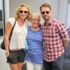 Jason Priestley a fêté ses 44 ans au restaurant E Baldi, avec sa femme et sa mère, à Beverly Hills, le 28 août 2013.