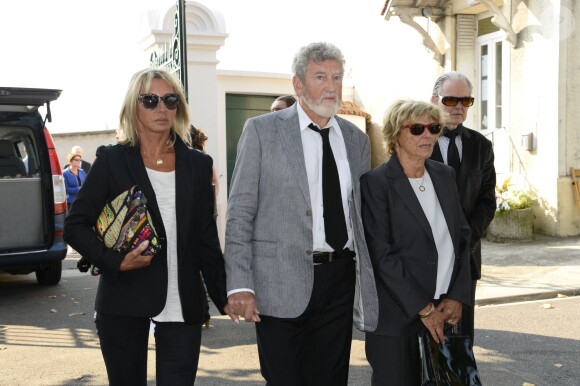 Patrick Prejean et sa femme et Françoise Huth aux obsèques de Pierre Huth à Nogent-sur-Marne le 30 août 2013.