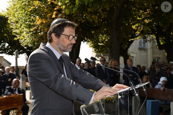 James Huth, fils de Pierre Huth, aux obsèques de Pierre Huth à Nogent-sur-Marne le 30 août 2013.