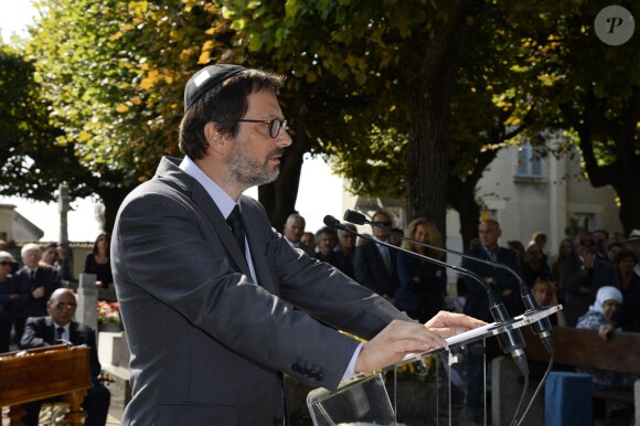 James Huth, fils de Pierre Huth, aux obsèques de Pierre Huth à Nogent-sur-Marne le 30 août 2013.