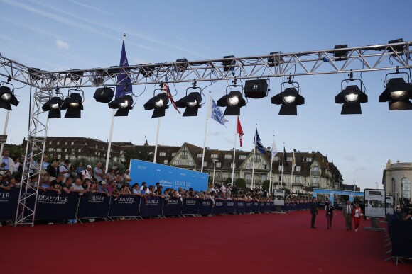 Ambiance lors de la cérémonie d'ouverture du 39e Festival du cinéma américain de Deauville, le 30 août 2013.