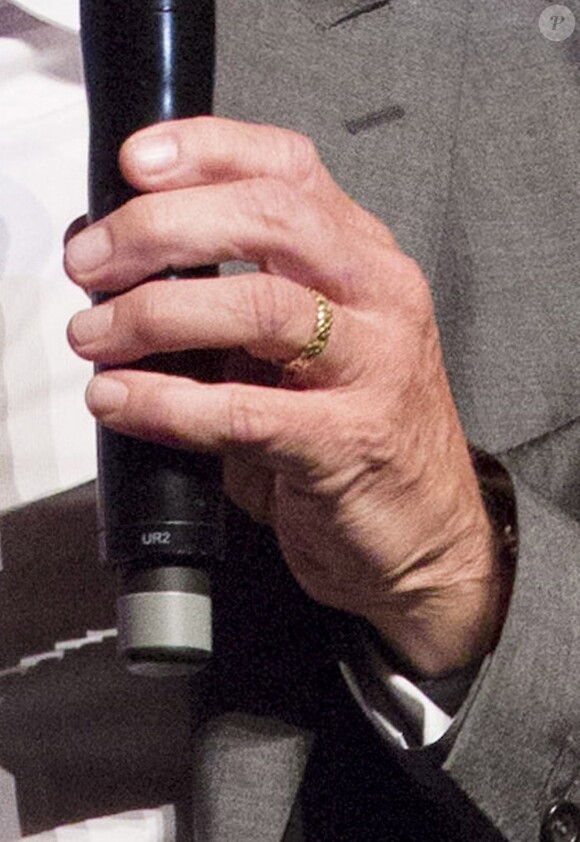 Michael Douglas (qui porte toujours son alliance) pendant la cérémonie d'ouverture du 39e Festival du cinéma américain de Deauville, le 30 août 2013.