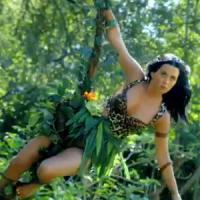 Katy Perry - ''Roar'', le clip : La plus sexy reine de la jungle