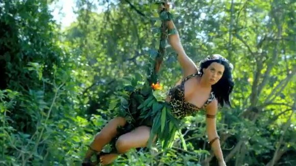 Katy Perry - ''Roar'', le clip : La plus sexy reine de la jungle