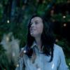 Katy Perry, rescapée d'un crash d'avion, découvre la jungle dans le clip de Roar.