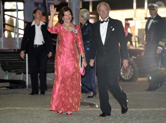 La reine Silvia de Suède et le roi Carl Gustaf de Suède lors du concert de la diète royale (le parlement suédois) dans le cadre du jubilé des 40 ans de règne du roi Carl XVI Gustaf à Stockholm le 14 septembre 2013
