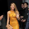 La divine actrice Blake Lively arrive au défilé de la maison Gucci dont elle est égérie, le 18 septembre 2013 à Milan