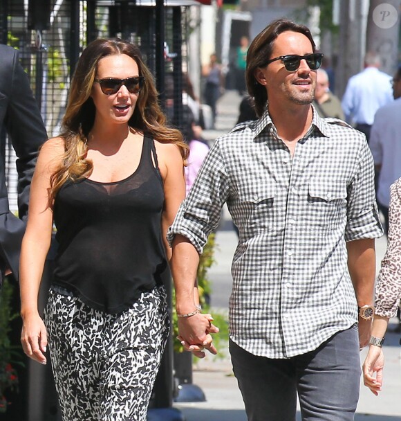 Tamara Ecclestone, très en formes, et son mari Jay Rutland dans les rues de Beverly Hills, le 17 septembre 2013