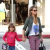 Jessica Alba et sa fille aînée Honor Marie dans les rues de Los Angeles, le 21 septembre 2013.