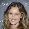 Eva Herzigova  a assisté à la présentation printemps-ete 2014 de la maison Bulgari. Le 21/09/13 à Milan