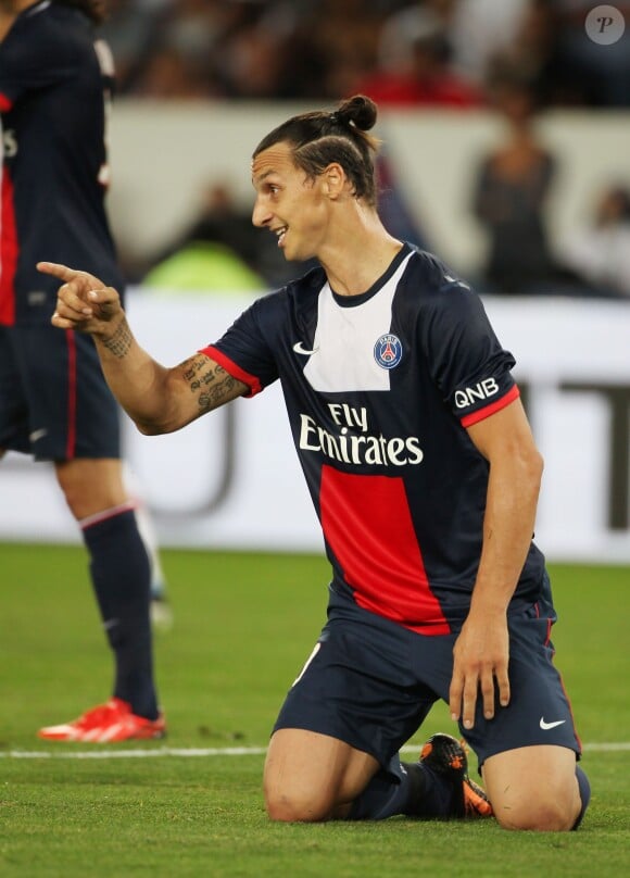 Zlatan Ibrahimovic lors du match entre le PSG et l'AC Ajaccio au Parc des Princes le 18 août 2013 à Paris