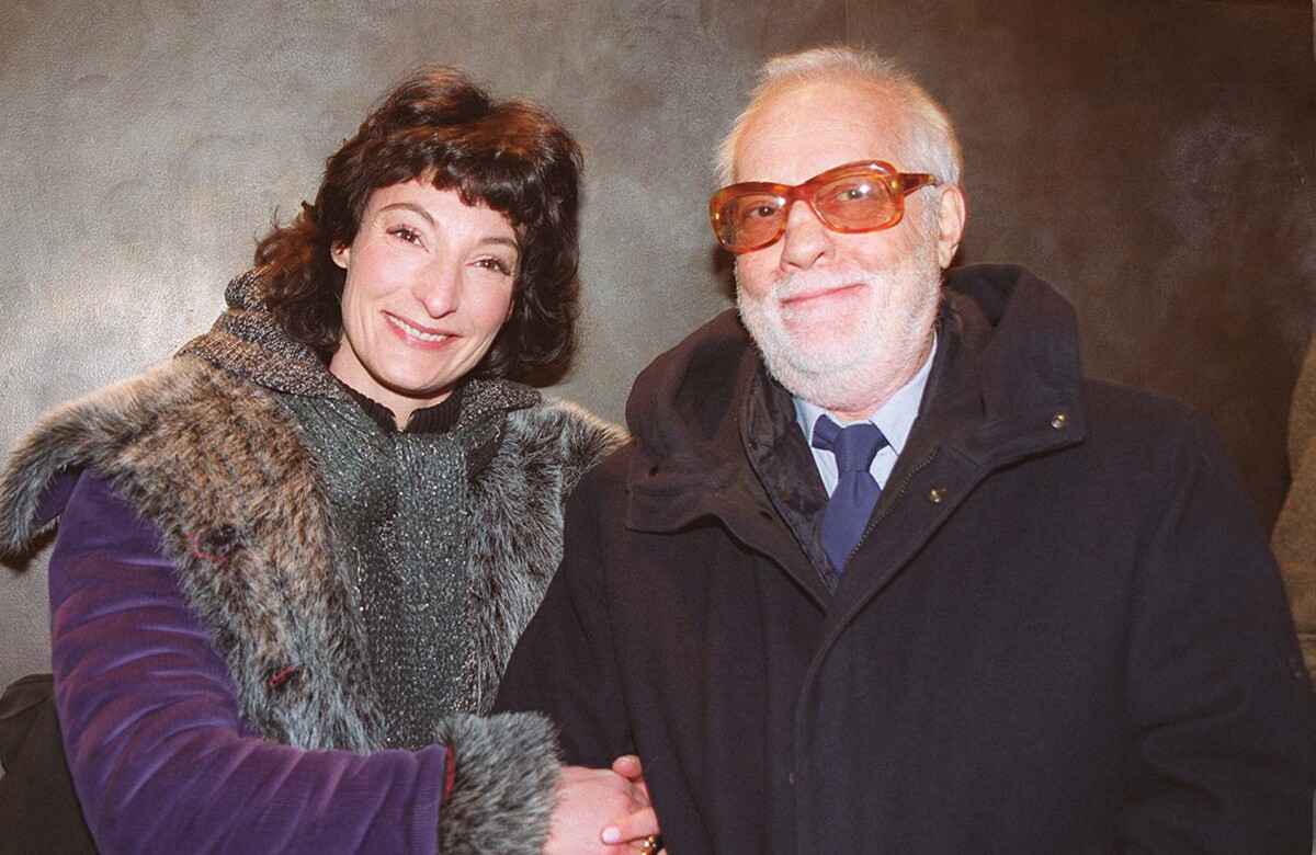 Vidéo Michel Serrault Et Sa Fille Nathalie Lors De Lavant Première Du Film Le Monde De Marty 