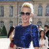 Estelle Lefebure à la sortie du défilé Christian Dior, collection prêt-à-porter printemps-été 2014, au Musée Rodin à Paris. Le 27 septembre 2013