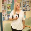 Zara Phillips, enceinte et radieuse, en visite à la Stroud Maternity Unit dans le Gloucestershire, le 27 septembre 2013