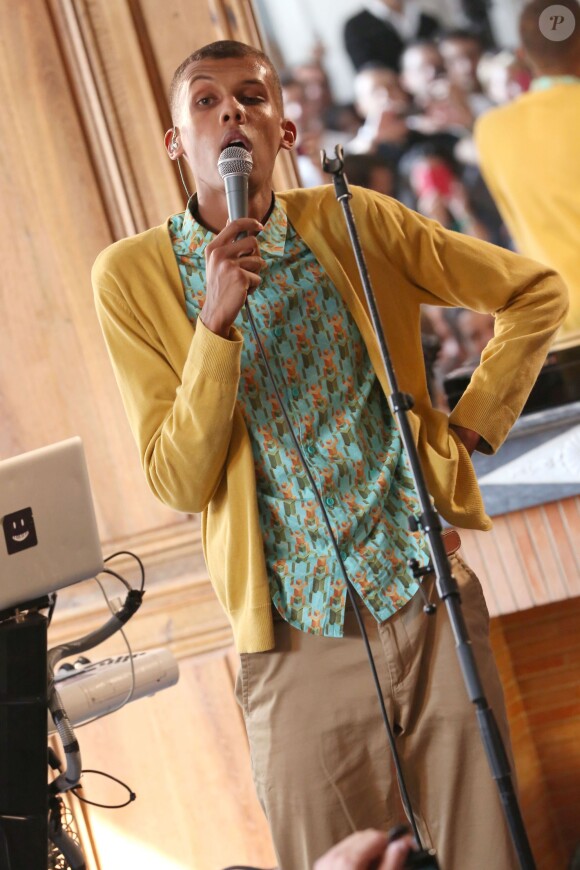 Stromae lors de la 2eme édition du W9 Home Festival à Paris. Le 28 septembre 2013.