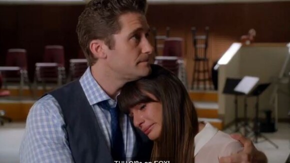 Glee saison 5 : Lea Michele éplorée dans la 1re vidéo hommage à Cory Monteith