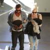 Gwen Stefani enceinte et son mari Gavin Rossdale emmènent leur fils Zuma au cinéma à Hollywood, le 6 octobre 2013.