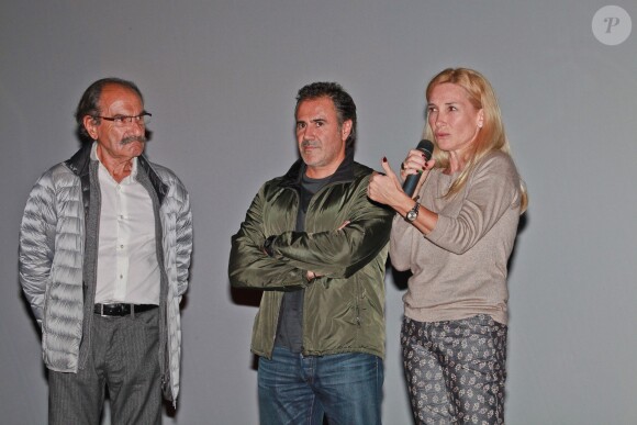 Gérard Hernandez, José Garcia et sa femme Isabelle Doval à la première du film Fonzy au Kinepolis de Lomme, le 10 octobre 2013.