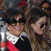 ris Jenner et Khloée Kardashian à la cérémonie de remise d'étoile de Kenny 'Babyface' Edmonds, sur le Hollywood Walk of Fame à Los Angeles, le 10 octobre 2013.