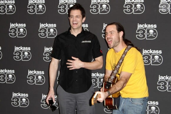 Chris Pontius et Johnny Knoxville au photocall du film "Jackass 3D" à Rome, le 1er décembre 2010.