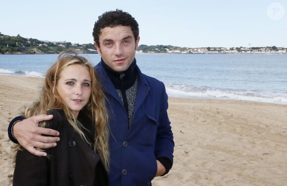 Guillaume Gouix et girlfriend, lors de la présentation du film Attila Marcel dans le cadre du Festival des Jeunes réalisateurs de Saint-Jean-de-Luz, le 12 octobre 2013