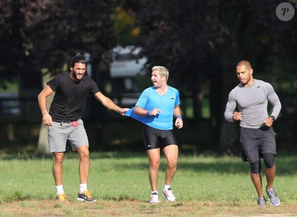Exclusif - Thomas Vergara, le compagnon de Nabilla Benattia, fait sa séance de sport au bois de Boulogne, le 8 octobre 2013.
