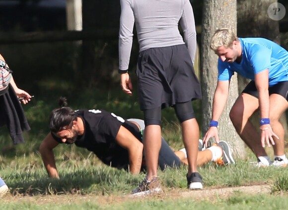 Exclusif - Thomas Vergara, le compagnon de Nabilla Benattia, fait sa séance de sport au bois de Boulogne, le 8 octobre 2013.