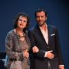 Claudia Cardinale et Bernard Montiel lors du 20e gala annuel de charité "Faire Face" organisé à l'Opéra d'Avignon, le 12 octobre 2013.
