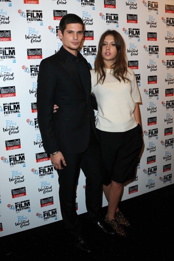 Jérémie Laheurte et Adèle Exarchopoulos lors de la première de Blue Is The Warmest Colour (La Vie D'Adèle) au BFI Film Festival, Curzon Mayfair, Londres, le 14 février 2013.