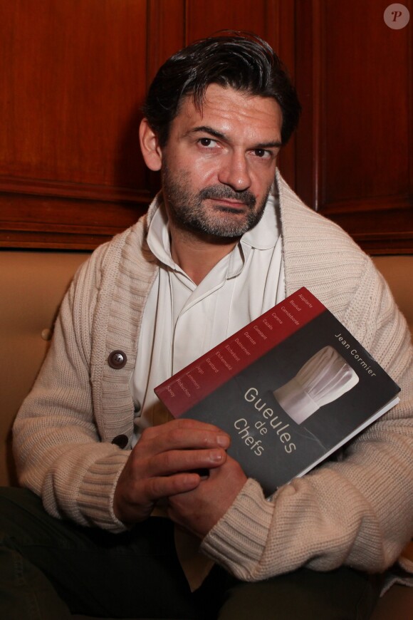 Stephane Jego - Soirée pour la sortie du livre de Jean Cormier "Gueules de chefs" à Paris le 15 octobre 2013.