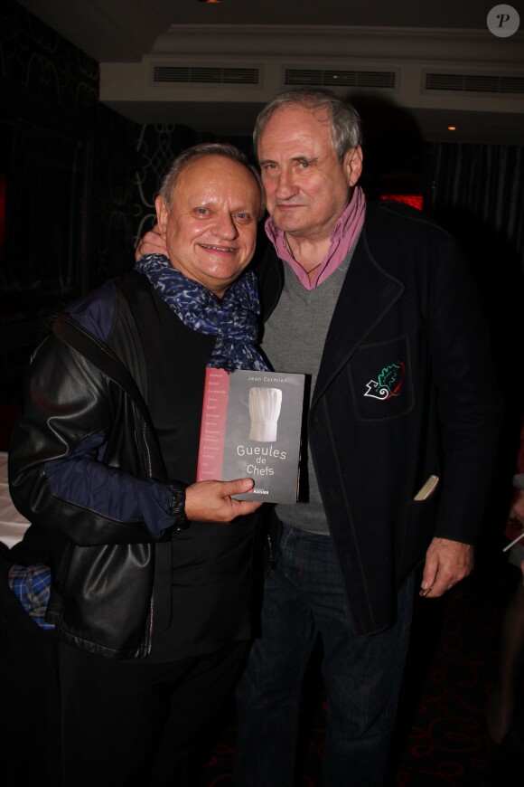 Exclusif - Joël Robuchon, Jean Cormier - Soirée pour la sortie du livre de Jean Cormier "Gueules de chefs" à Paris le 15 octobre 2013.