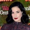 Dita Von Teese au gala d'ouverture du Wallis Annenberg Center for the Performing Arts à Beverly Hills, le 17 octobre 2013.