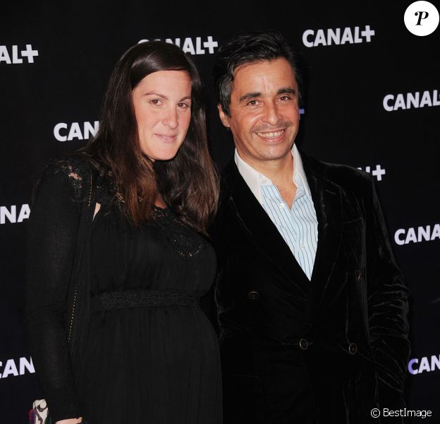 Ariel Wizman et sa compagne Osnath Assayag lors de la soirée de rentrée Canal+ organisée à Paris, le 28 août 2013.