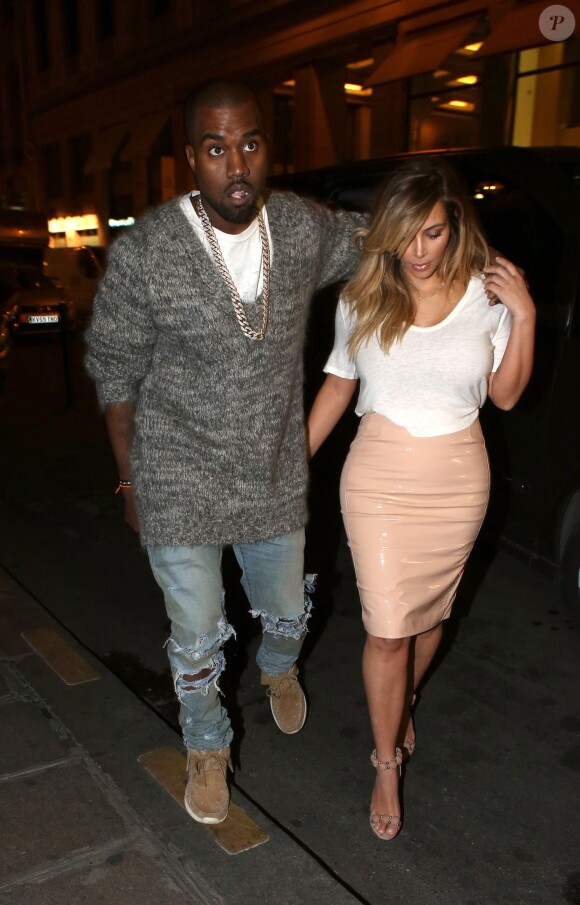 Kanye West et Kim Kardashian, photographiés à Paris le 30 septembre 2013, se sont dits oui à San Francisco le lundi 21 octobre à l'AT&T Park à San Francisco.
