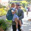 Ben Affleck va chercher sa fille Violet à l'école à Santa Monica, le 24 octobre 2013.