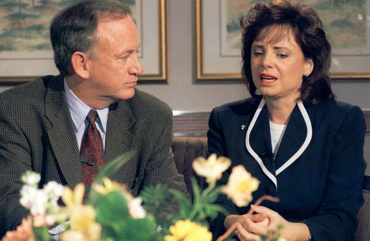 Photo : John et Patsy Ramsey, parents de JonBenet Ramsey, donnent une