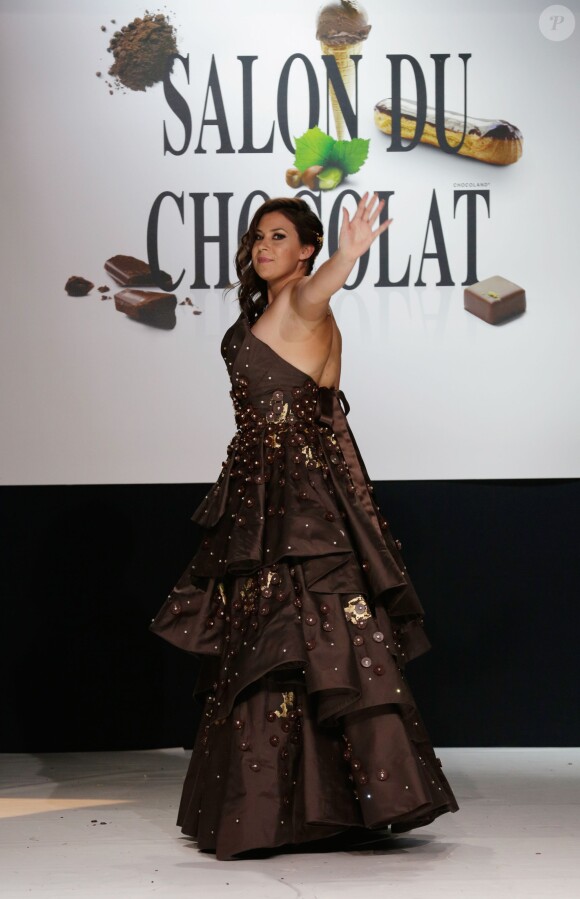 Marion Bartoli lors du défilé pour le 19e Salon du chocolat à la Porte de Versailles à Paris le 29 octobre 2013