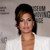 Les must have beauté des stars : le regard de braise d'Eva Mendes
